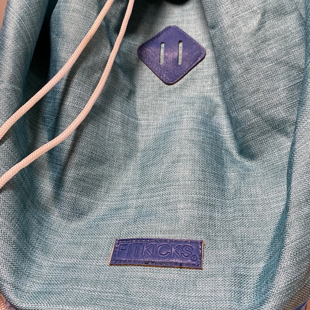 Backpack - Picture 3 of 6
